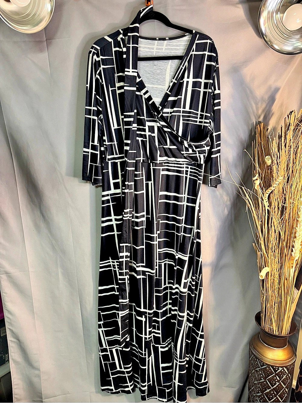 Women's Geometric Maxi Dress in Black & White